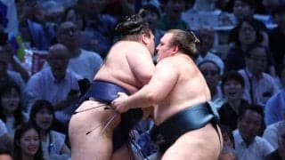 安青錦　大関返り咲き決めた　豪ノ山寄り切り１０勝目　１敗堅守で優勝との同時達成も「熱い相撲を見せたい」