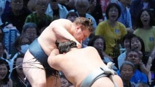 安青錦が連敗中の琴勝峰に敗れ２敗、いなし技にくるり後ろ向き「苦手なタイプ」と舞の海氏