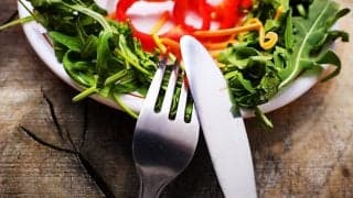 コンビニ食を健康的な食事にする選び方とは？！