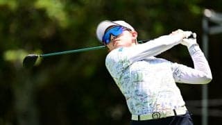 ツアー最少予選カットの通算5アンダー 「伸ばし合い苦手」の19歳・加藤麗奈が首位 2位に吉田、菅、皆吉