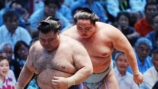４敗目を喫した高安　優勝争いから１歩後退　終盤での２連敗に「自分の腰が軽かった」と悔やむ