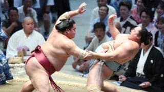 マトリックス？イナバウアー？　琴勝峰の土俵際にＳＮＳ沸く　大栄翔に突き出しで敗れ負け越しも驚異の粘り「体の柔らかさがよくわかる」
