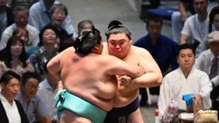 横綱大の里が14日目に勝ち越し、結びの一番で大関琴桜を破り８勝６敗で千秋楽へ