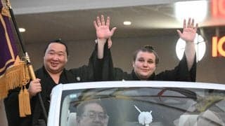 安青錦Ｖパレード旗手は十両の旭海雄「昨日の夜、師匠から言われました」安治川部屋には関取不在