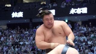 霧島　決定戦１勝もできず「自分の相撲を取らないといけない」来場所綱とりへ望みはつないだ