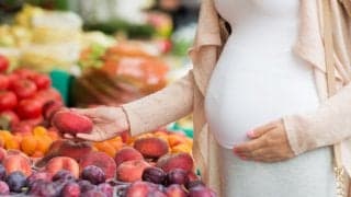 知って対策！妊娠中に避けるべき・控えるべき食べ物とは？