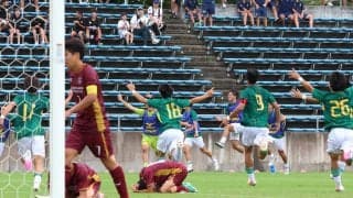 【高校サッカー】静岡学園が２点差を逆転　旭川実を３-２で破り４強入り…川口監督「こういう経験がチーム力を上げる」…全国総体準々決勝