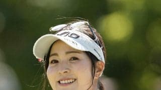 「戦車みたい」「デカい車やな」33歳女子ゴルファーが“愛車”公開…今月に交通事故被害も