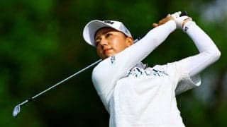 プロ10年目の宮田成華が初優勝へ単独首位に浮上／女子下部
