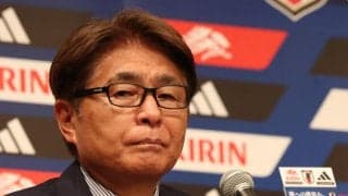 日本サッカー協会が熊本地震犠牲者を追悼　山本昌邦技術委員長「安全に生活を取り戻せることを」