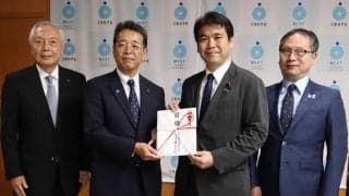 大同生命、今年も「障スポ」全力サポート　藤田広行社長が松本文部科学大臣へ特別協賛金の目録贈呈