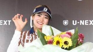 全英女子Ｖの桑木志帆「年間女王」「ロス五輪」…帰国会見で決意新た