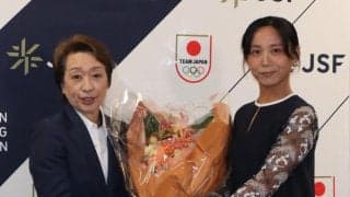 高木美帆さん　衣装「自分がしゃんと立てそうだなという気持ちに」包丁「日常的に使えるものがいいなと」【一問一答】