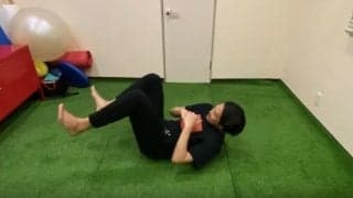 キッズトレーニング⑥背中が硬い子どもが急増中！？ほぐして体幹を鍛える