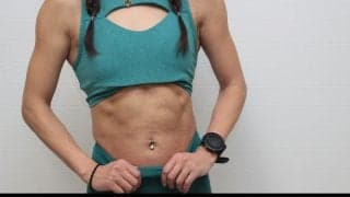 腹筋の鍛え方。初心者でも効果が出る筋トレメニューと回数・頻度の目安