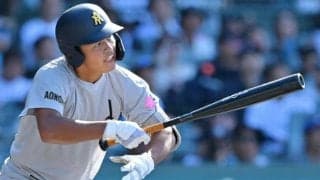 青森山田が変化球とらえ1回戦突破　遊学館は1点差に迫るも及ばず