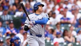 大谷翔平、左ひざに不安抱える中で仕掛ける！　第2打席に四球で出塁も二盗失敗