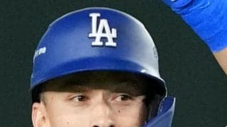 ドジャース・エドマンの同点ソロが幻に…相手右翼手が完璧なジャンプで“ホームランキャッチ”