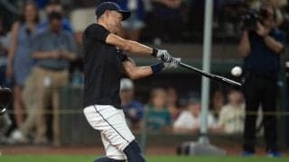 イチロー氏がマリナーズOBのホームランダービーで沸かせる　７本放つも決勝進出ならず