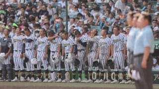 白樺学園 涙の初戦敗退、9回にけん制の判定覆る→直後に決勝点献上…15年ぶり勝利届かず選手は号泣【26年夏甲子園】