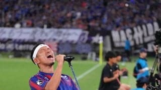 【東京】長友佑都「劇場」突如「一曲だけ、コールリーダーさせてください」とリクエストし大熱唱　