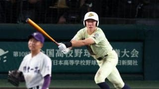 英明　逆転勝ちで１５年ぶり夏甲子園初戦突破　同点の七回に松原が走者一掃の中越え二塁打