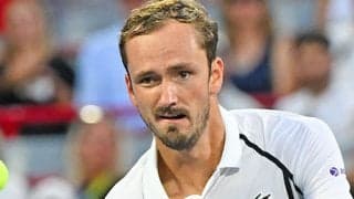  メド 単初戦敗退も複で8強 