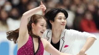 アイスダンス「りかしん」初の国際大会出場決定を新幹線でのツーショット写真で報告