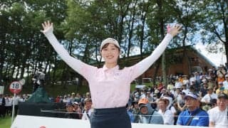 【女子ゴルフ】吉沢柚月「ホッとした。また優勝できるように頑張る」　プロ３年目で初Ｖ…一問一答