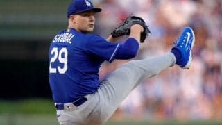 「スクバル1人では穴を覆い隠せない」ドジャースのトレード補強に疑問符　現地記者が指摘する攻守の綻び　捕手は打力不足…リリーフ“獲得ゼロ”は「合理性が感じられない」