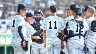 「いかついけどカッコええ」明徳義塾・馬淵監督がサングラス着用で采配　７０歳名将の一変姿に反響「初めて見る」「いつからかけてたっけ？」