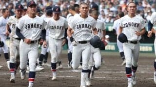 突如消えた縦じまに“賛否両論”「前の方が良かった」も…　発案者がユニホームに込めた「覚悟」