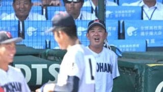 横浜・村田監督　笑顔で１２Ｋ快投の織田に感嘆「本当にひまわりのような人間。織田が笑顔なら選手もスタッフもスタンドも笑顔に」「本当によく投げてくれた」