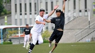 八王子実践はなぜ「運」を味方にできたのか　ロバート監督に聞いた