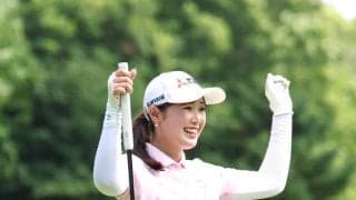初優勝の吉沢柚月、トロフィー持ち笑顔で報告　宮里藍さんも「おめでとうーー！！」祝福コメント
