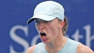  前年女王 逆転勝ちで16強 