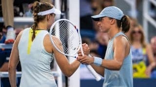 シフィオンテクがベスト4進出！ルバキナは左足首の負傷で途中棄権、世界1位奪取ならず[シンシナティ・オープン]