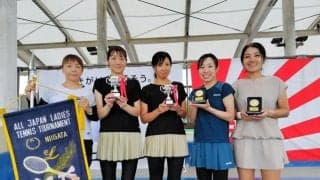 全国大会出場の2組決まる　3位決定戦は順延　レディーステニス