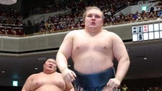 安青錦　連敗３で止めた　雪辱狙う熱海富士を返り討ち「自分らしい相撲が取れた」　安治川親方が宣言「まだ諦めていない」