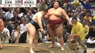安青錦が“鬼の形相” 熱海富士を撃破で「青鬼だ」「こんなの見たことない」驚きと興奮 “鬼気迫る”表情に反響相次ぐ