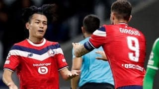 移籍後3戦2発と絶好調の舞台裏　“異国”で戦う日本代表FWを支えた39歳の元仏代表の存在を指揮官が証言「アヤセが馴染むのを大いに助けてくれた」