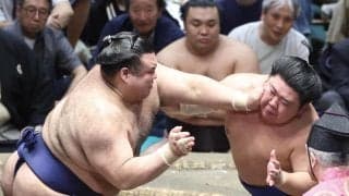 藤ノ川「我慢して、我慢して…」高安との激しい相撲を制す　21歳新関脇が２敗キープで後半戦へ