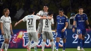 雨中の上位対決で柏が4発快勝！ 古巣との一戦に気合十分の藤尾翔太＆味方を鼓舞し続けた昌子源！ 瀬川祐輔が見事な2ゴール！ 