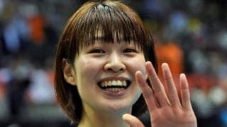 バレー女子、木村沙織さん＆中国元主将の再会に「ひときわ胸に響く場面」　日中決戦前に2S紹介で反響「懐かしさが込み上げる」