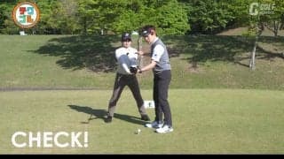 フックがかかりすぎて球がコントロールできないドローヒッターへ　構えたときにフェースが被っていないかをチェック