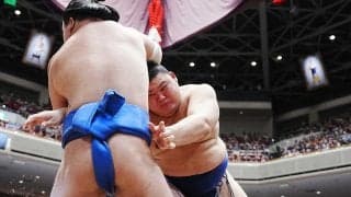 大の里、過去２戦２敗の藤ノ川を圧倒して独走態勢　元若の里の西岩親方「このまま突っ走りそう」