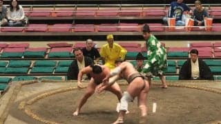 「ヨガのポーズみたい」敗れた力士が不思議な姿勢に 珍しい光景に「最後のポーズw」「体幹の良さがうかがえる」反響続々