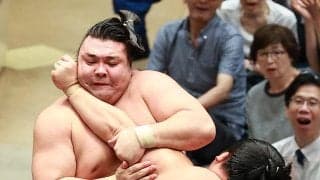 藤ノ川、霧島に初勝利で恩返し「稽古が実を結んだ」３大関総なめで初の賜杯へ望みつなぐ