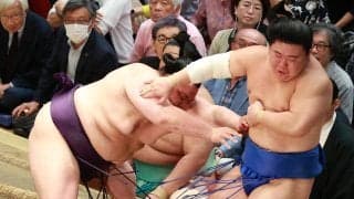 関脇藤ノ川が４敗目　美ノ海は沖縄県出身で初の三役に前進