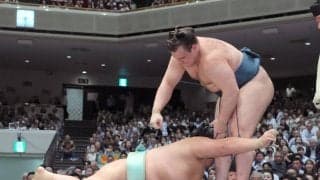 安青錦が３敗を守り、Ｖ争いに踏みとどまる　琴桜に勝ち、２連覇の可能性残す